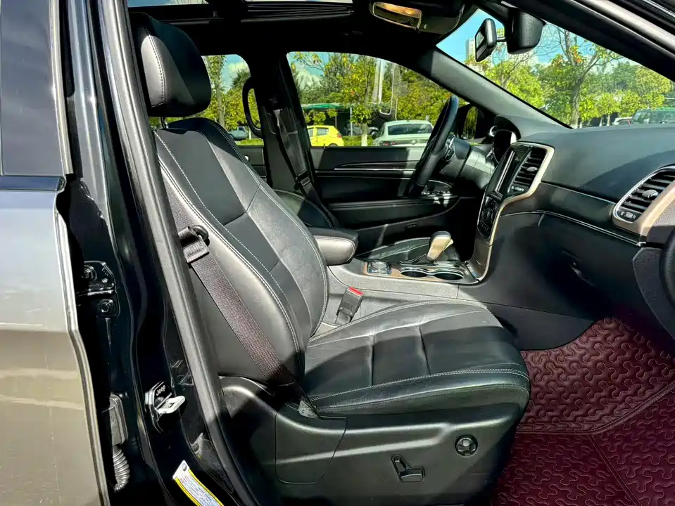 Jeep Grand Cherokee Jeep Grand Cherokee