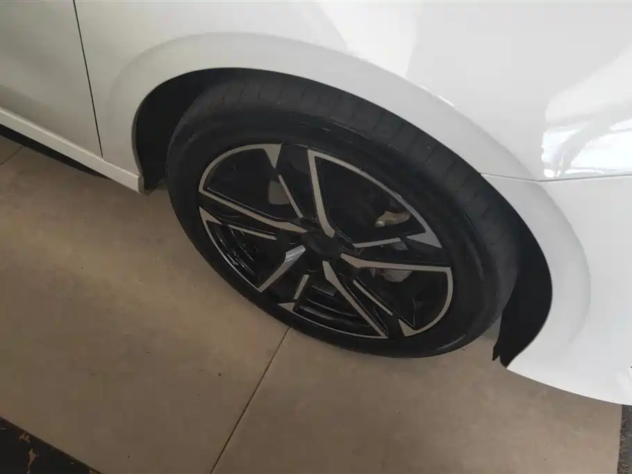 Geely Binrui Geely Binrui