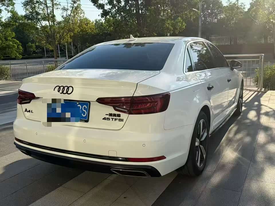 Audi A4L Audi A4L