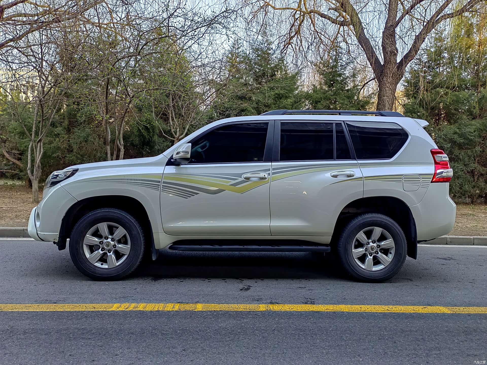 Toyota Prado, 2015 4