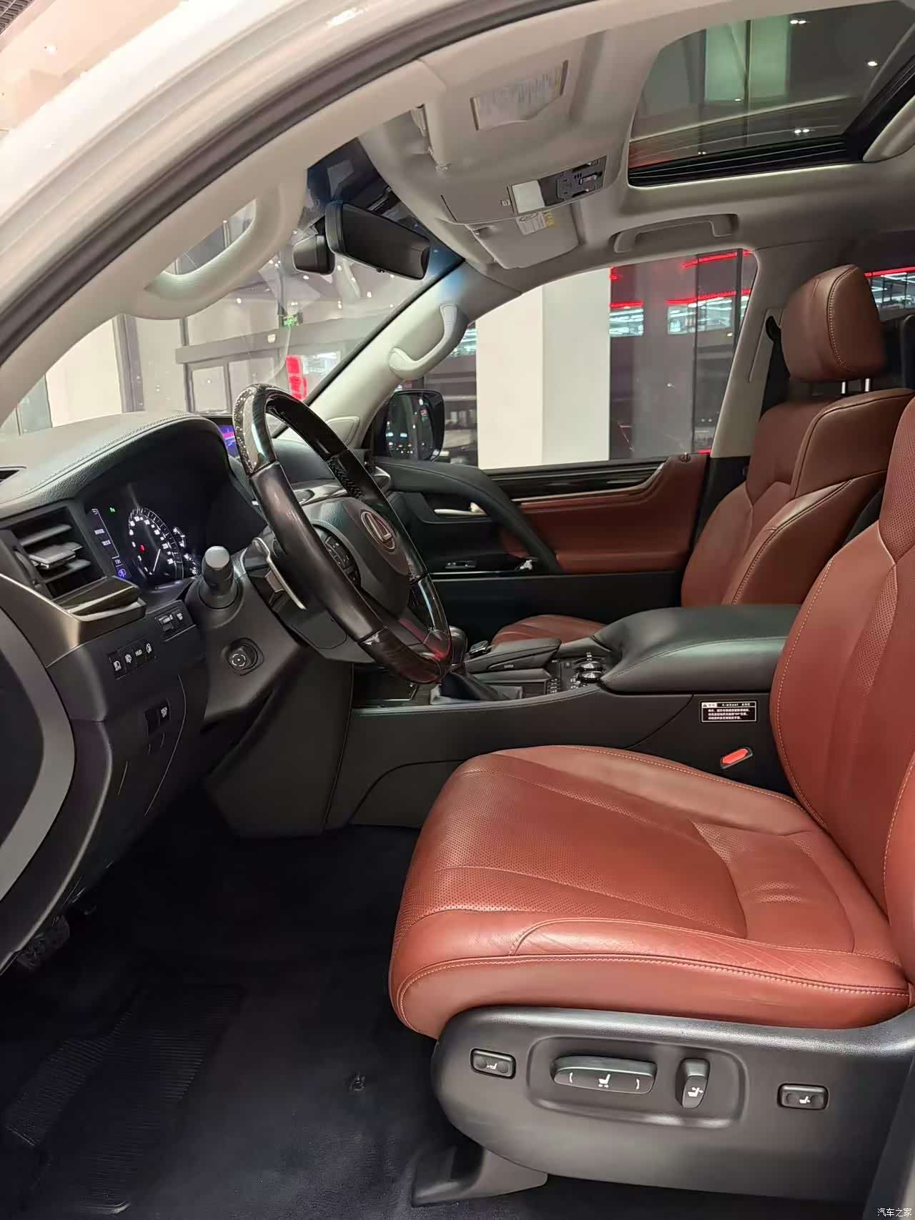 Lexus LX, 2018 7