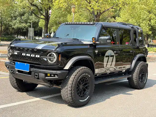 Ford Bronco 2025 — купить из Китая под заказ