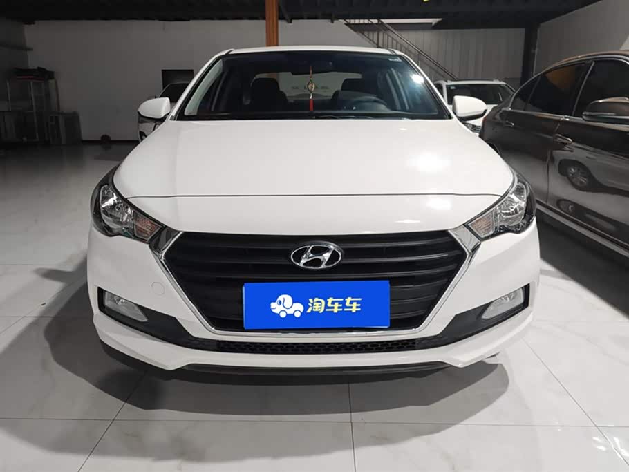 Hyundai Accept