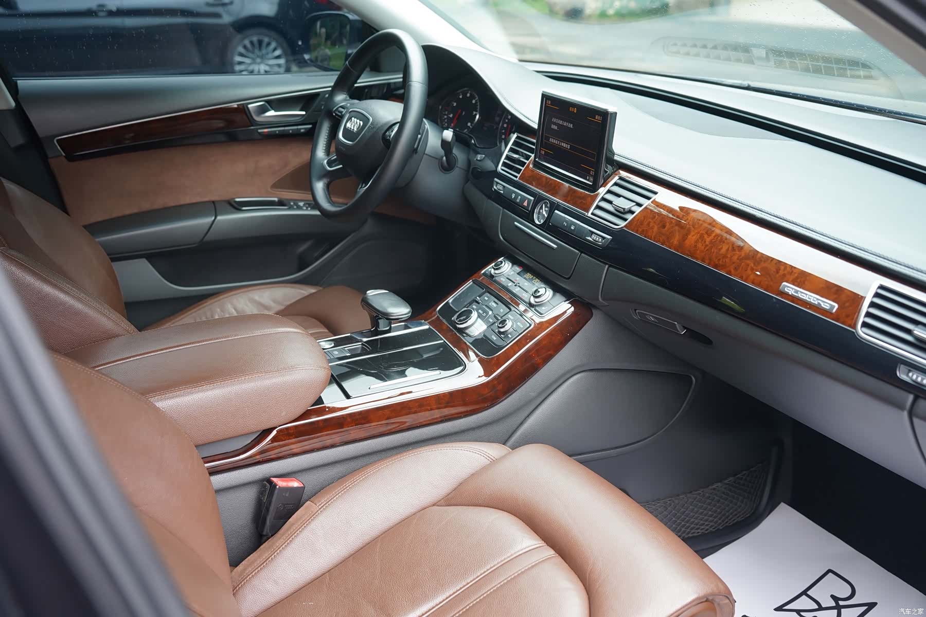 Audi A8L, 2011 15