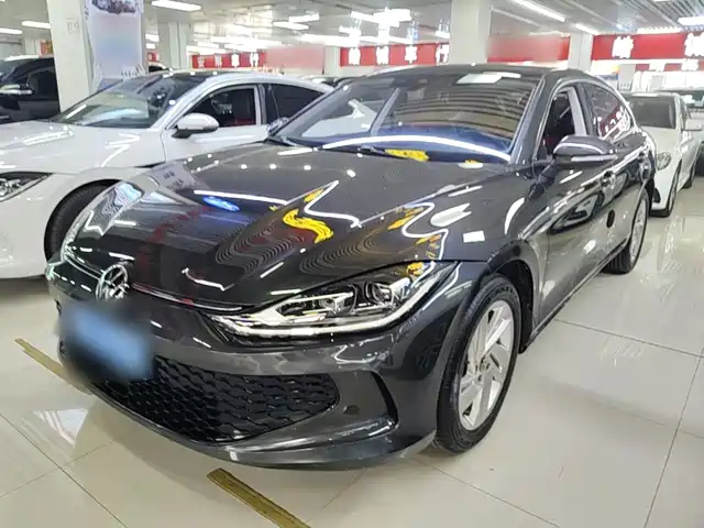 Volkswagen Lamando 2023 — купить из Китая под заказ