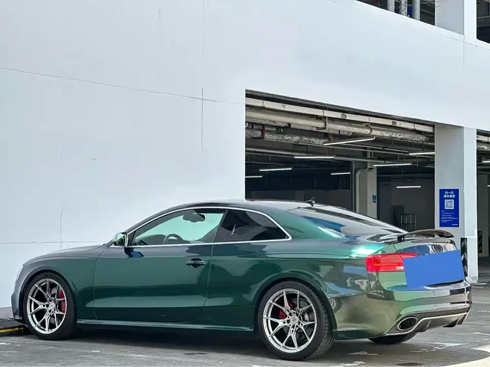 Audi RS 5 Audi RS 5