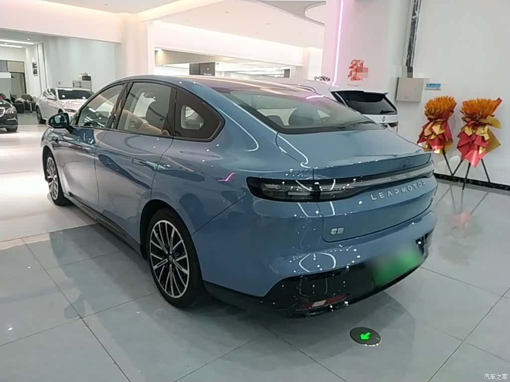 Leapmotor B01, 2025 все фото