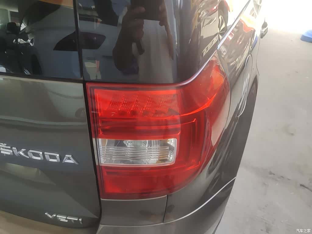 Skoda Yeti, 2016 8