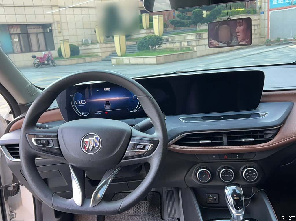 Buick Verano, 2022 3