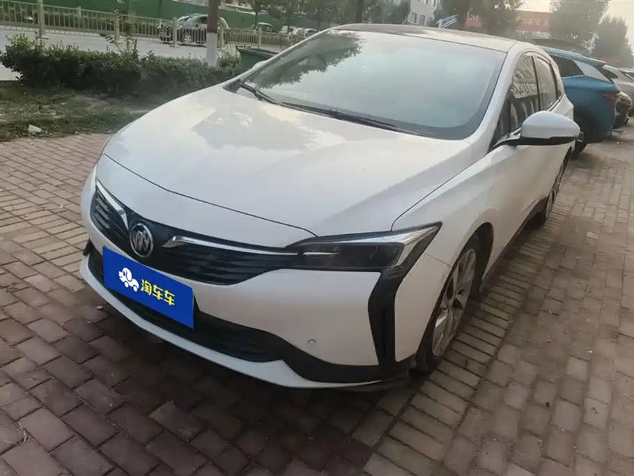 Buick Slightly blue 6