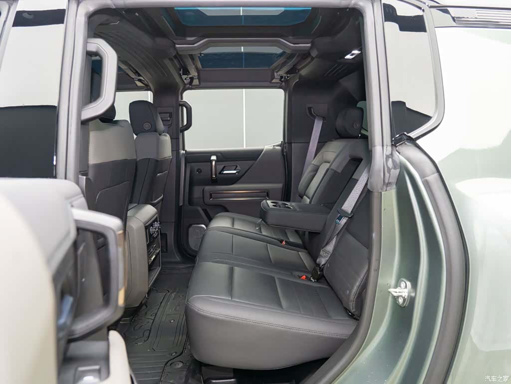 Hummer SUV, 2024 15
