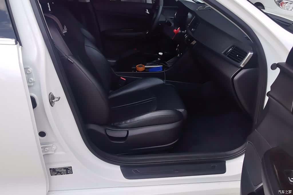 Kia K5, 2017 8