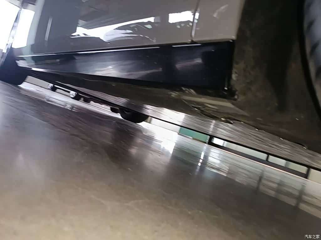 Li Auto MEGA, 2024 21