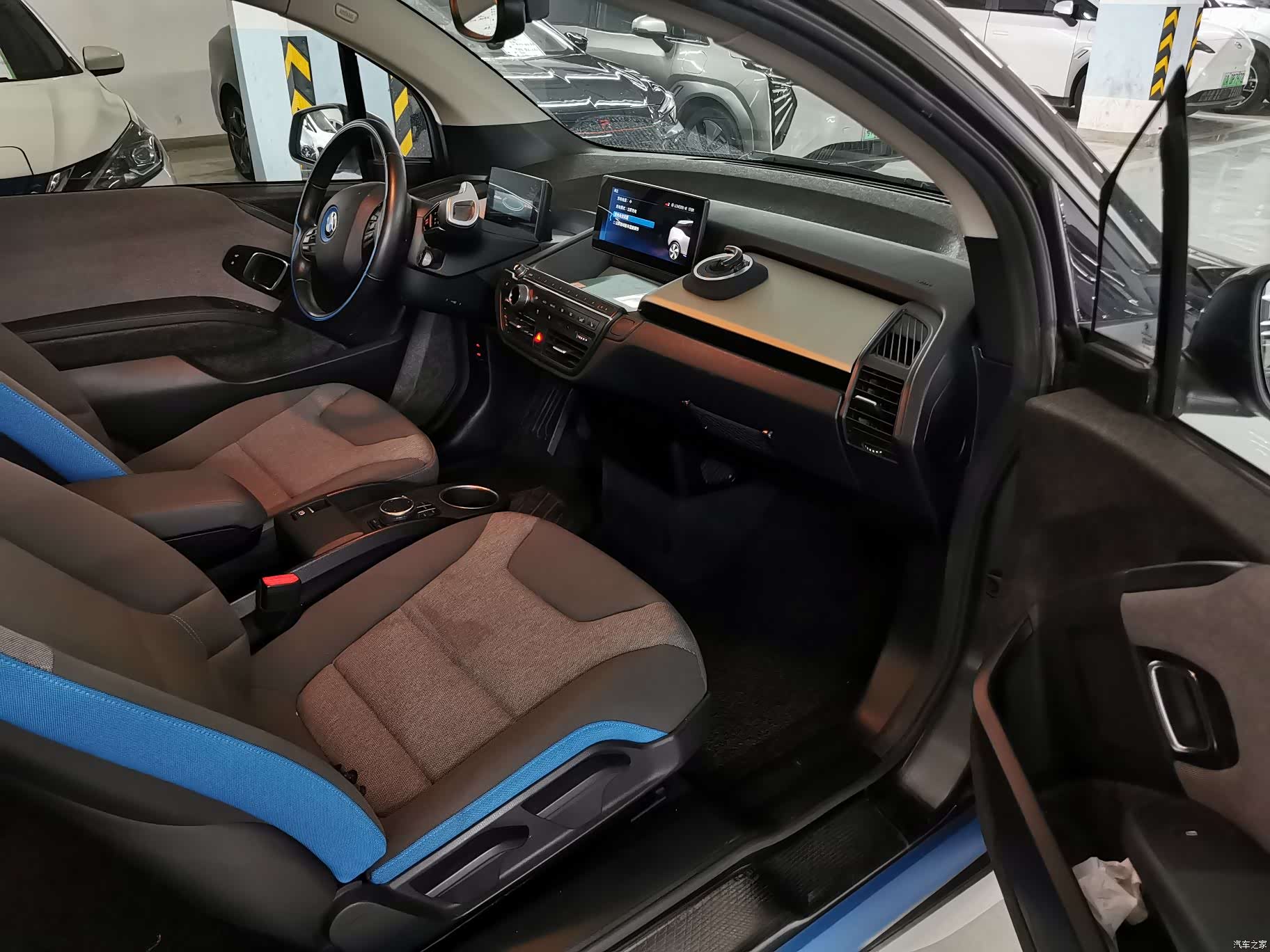 BMW i3, 2018 все фото