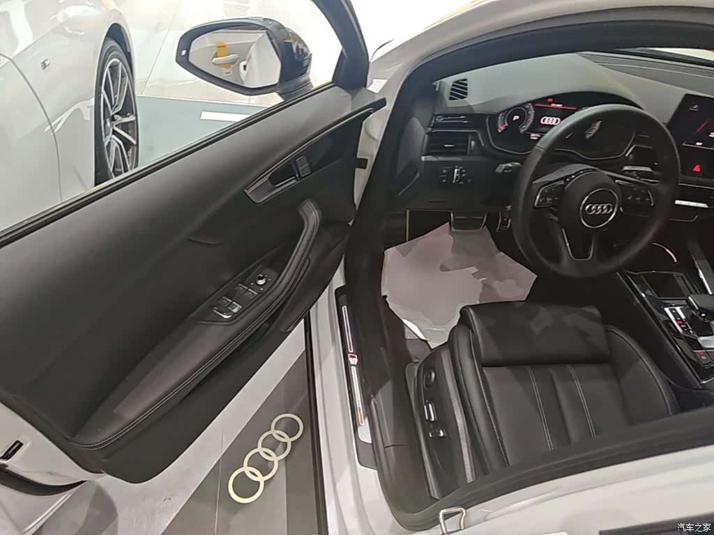Audi A4L, 2024 16