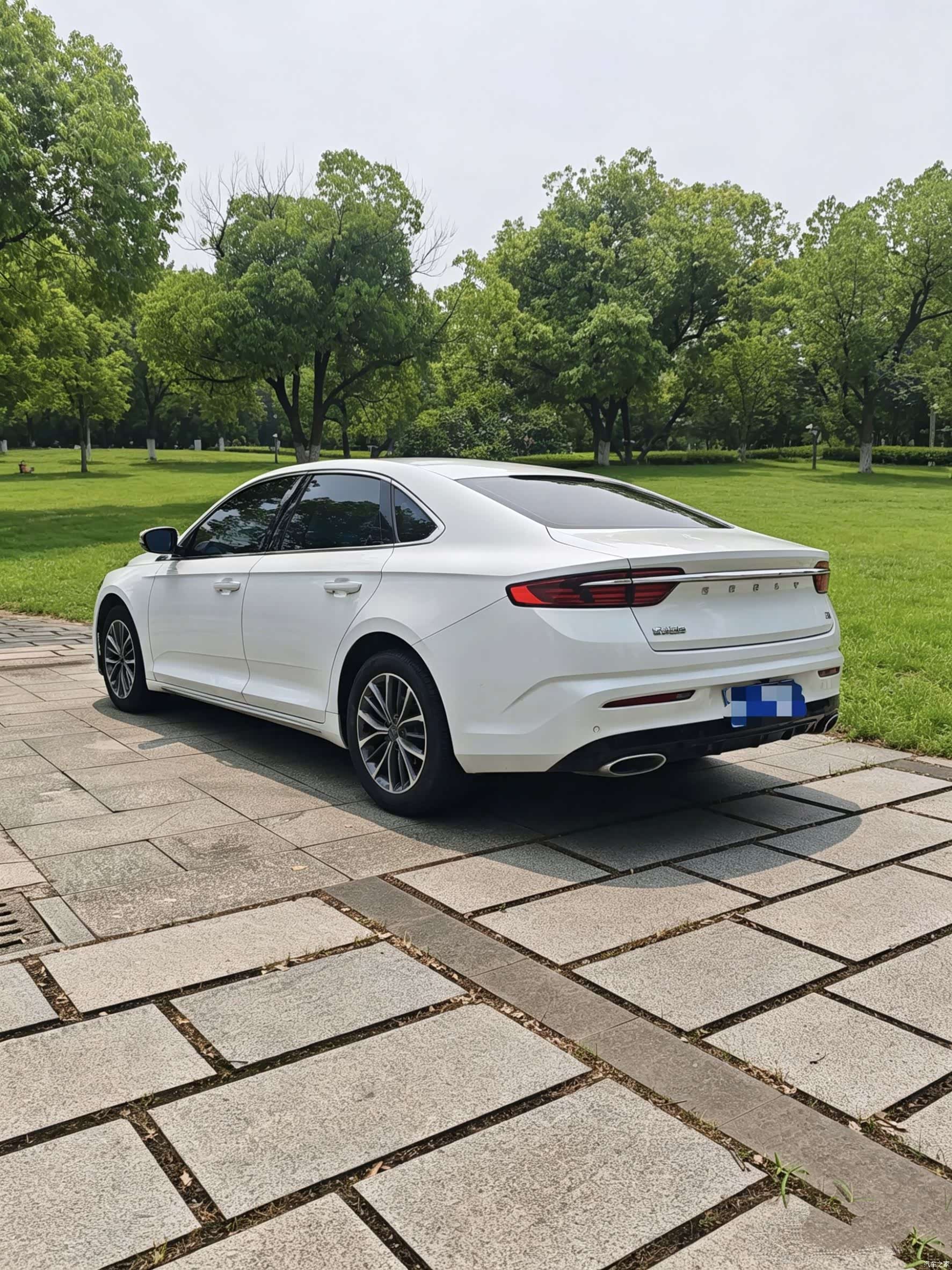 Geely Preface, 2022 3