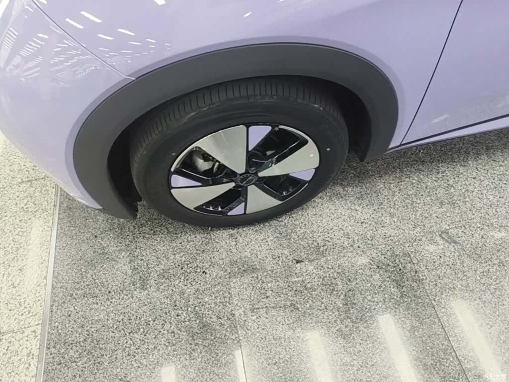 BYD Dolphin, 2024 23
