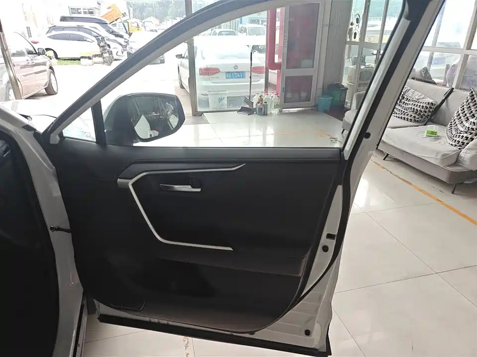 Toyota RAV4 Rongfang Toyota RAV4 Rongfang