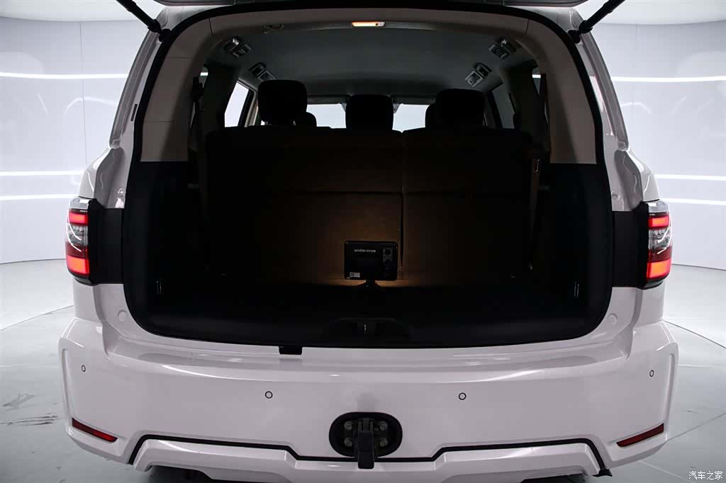 Nissan Patrol, 2020 14