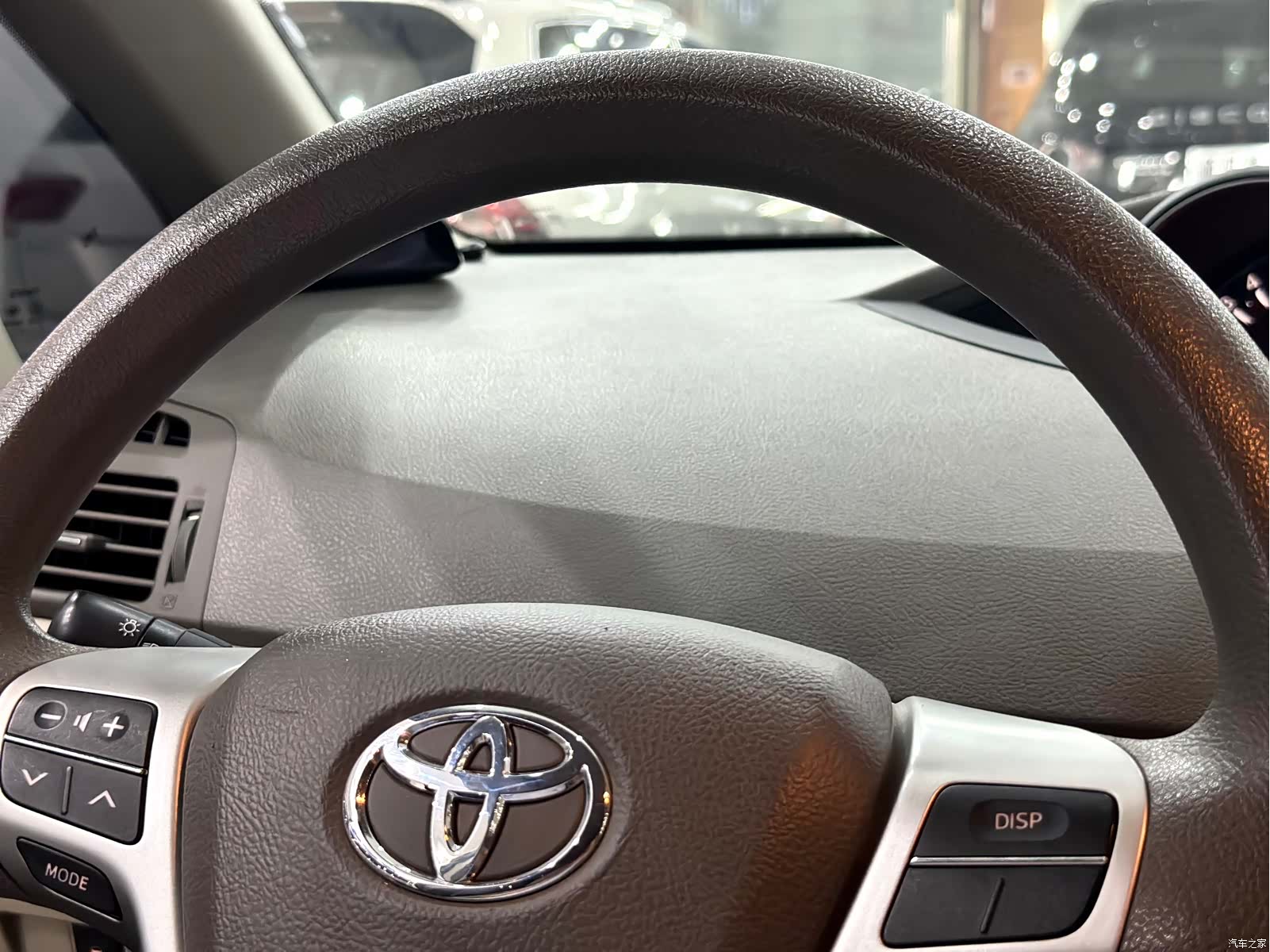 Toyota 180E, 2016 21