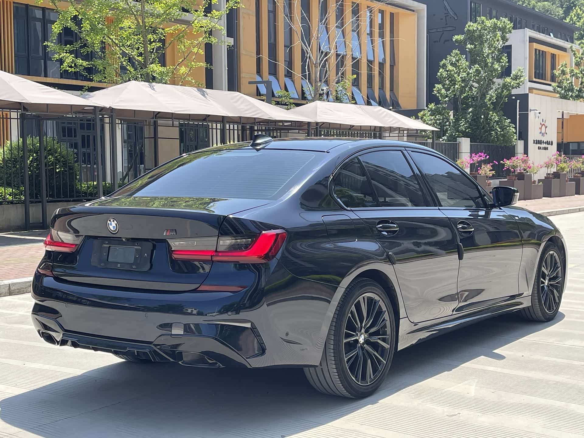 BMW 3 Series, 2021 11