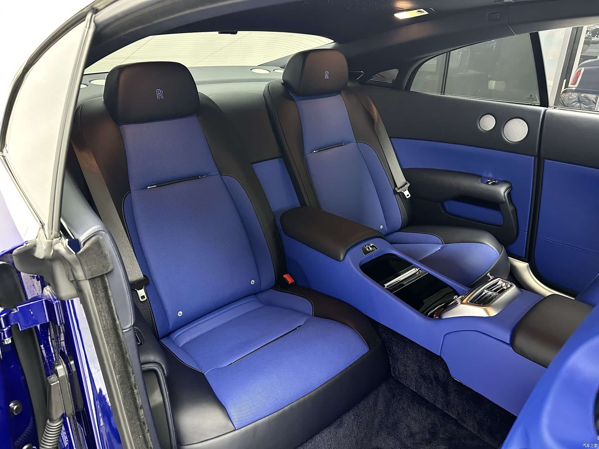 Rolls-Royce Wraith, 2020 8