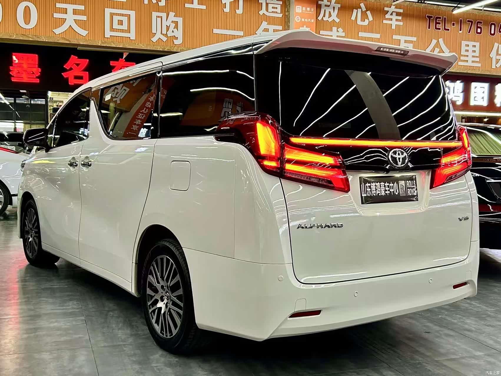 Toyota Alphard, 2018 18