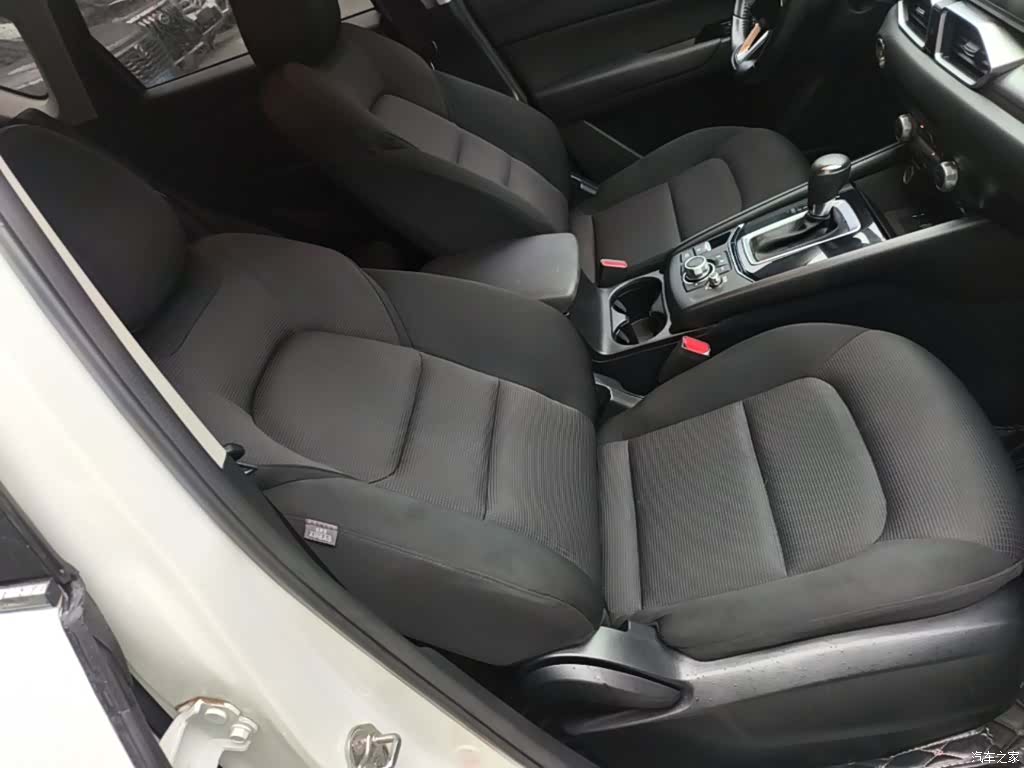 Mazda CX-5, 2021 25