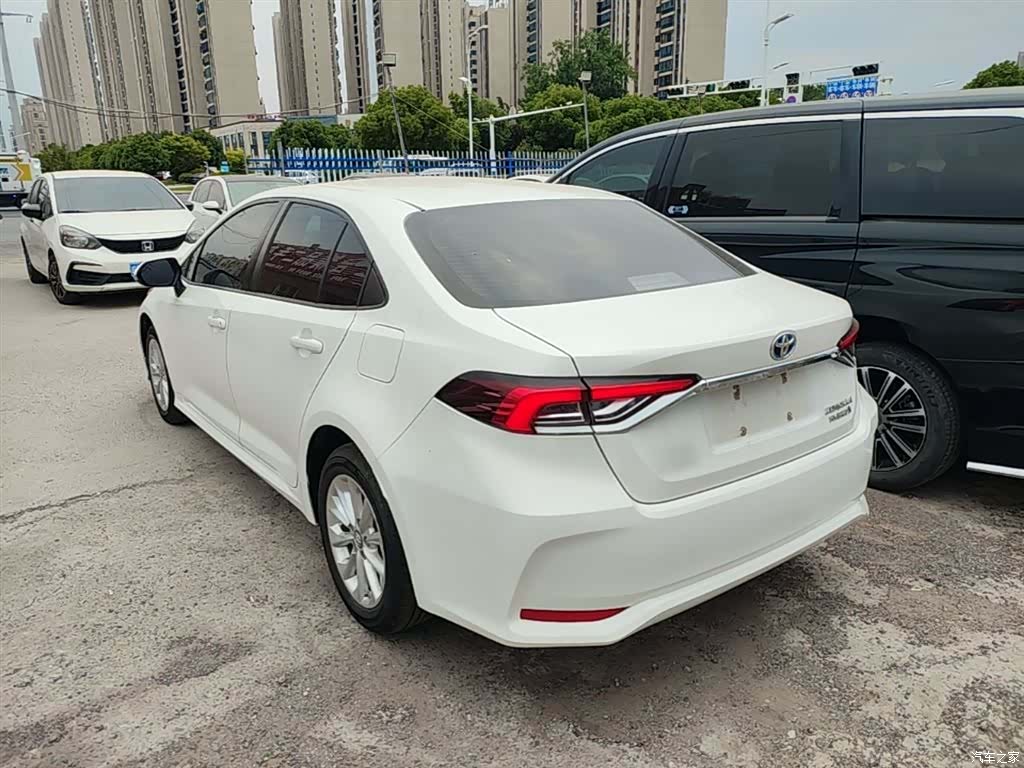 Toyota Corolla, 2022 все фото