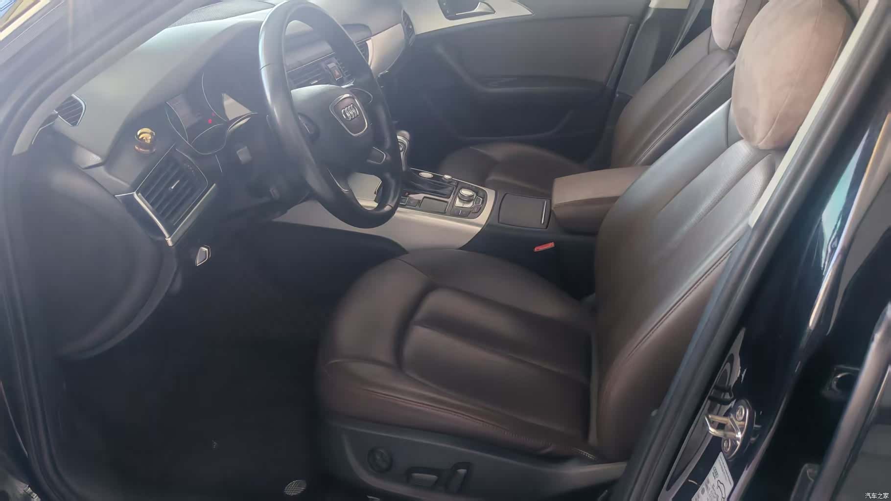 Audi A6L, 2015 3