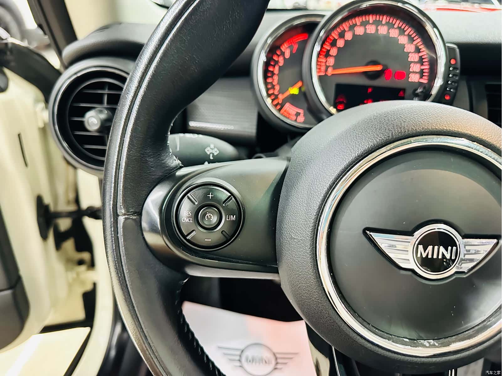 Mini Cooper, 2017 40