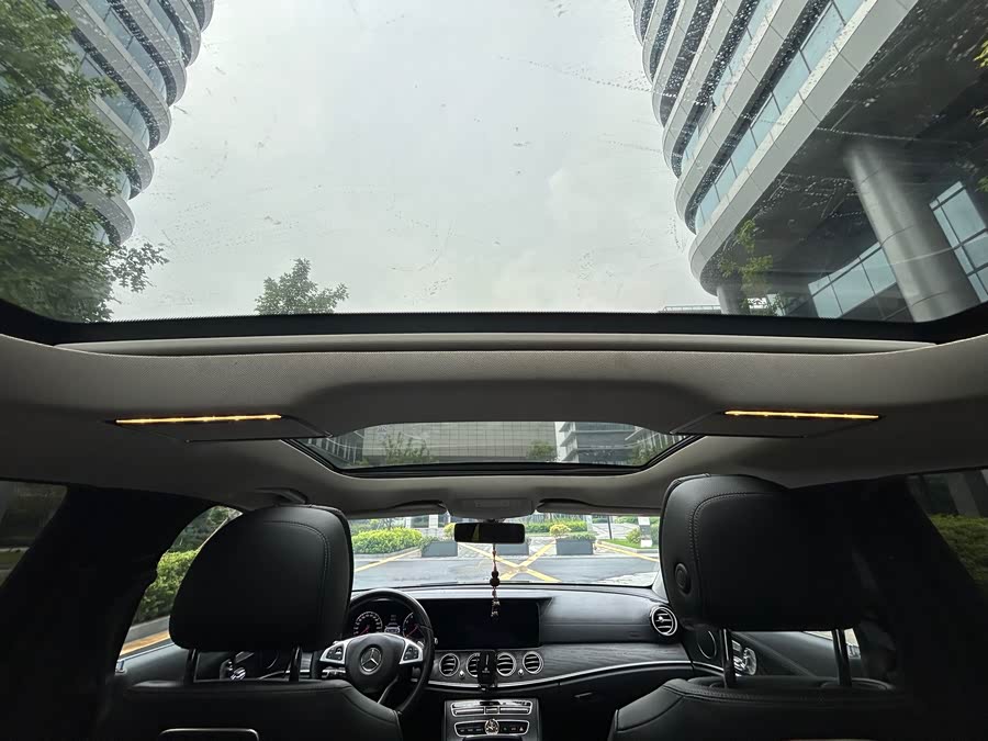 Mercedes-Benz E-Class 2018, фото 16