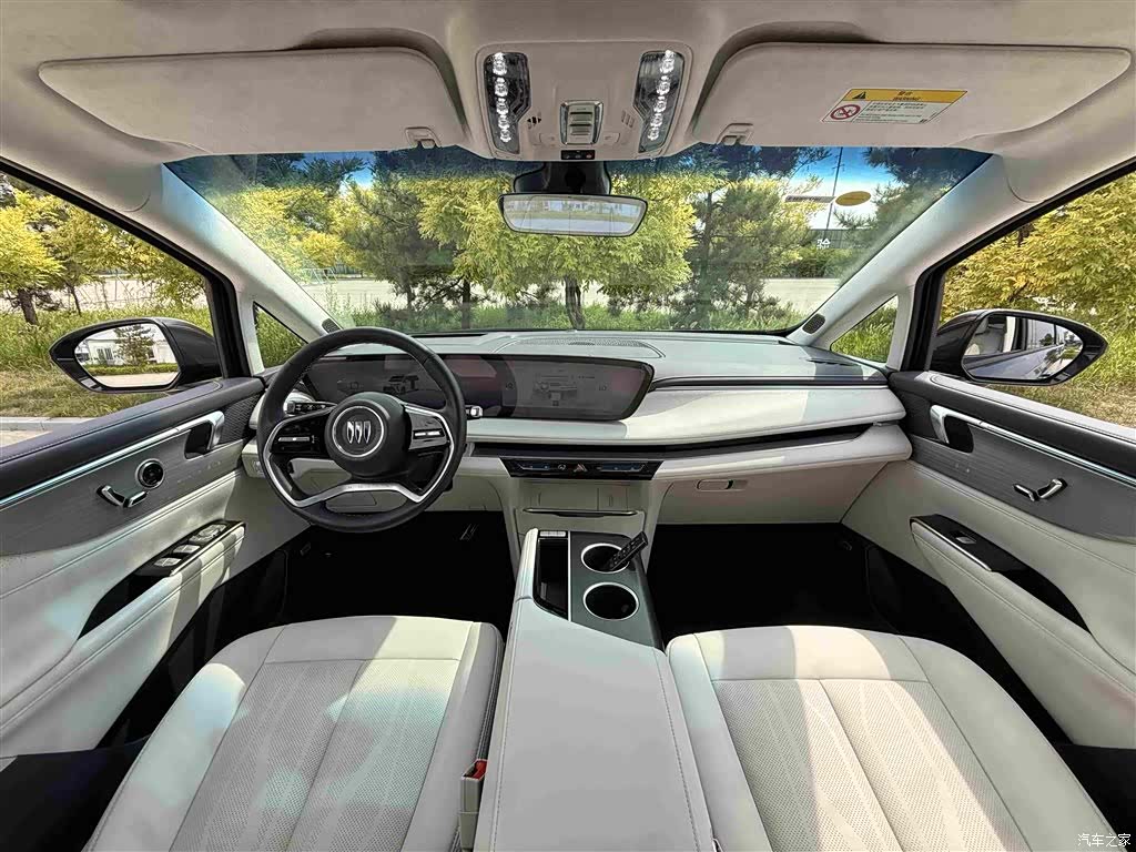 Buick GL8, 2025 7