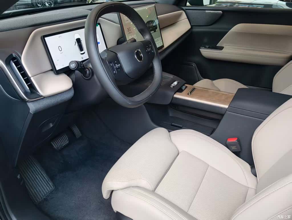 Volvo XC70, 2026 7