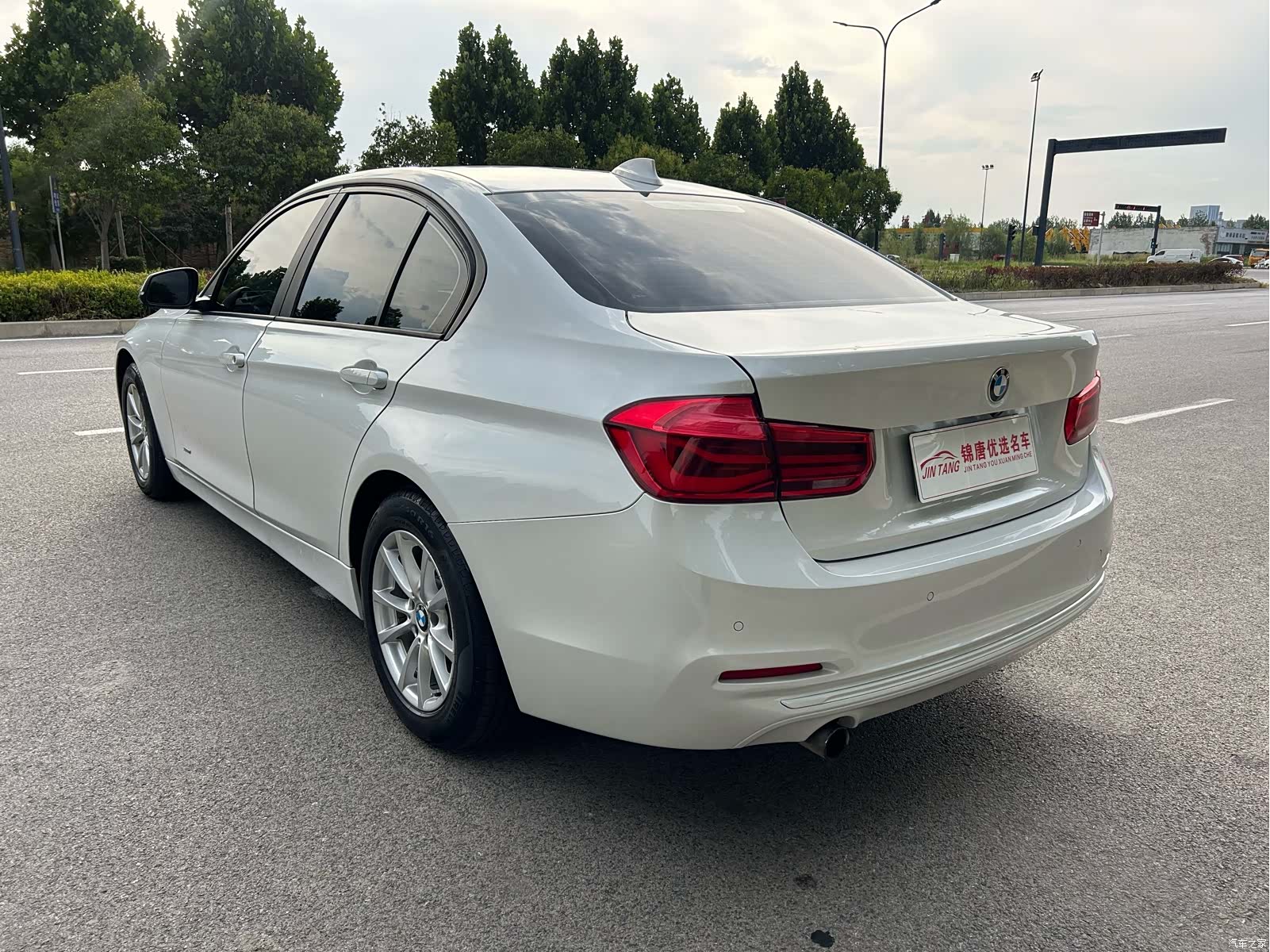 BMW 3 Series, 2016 12