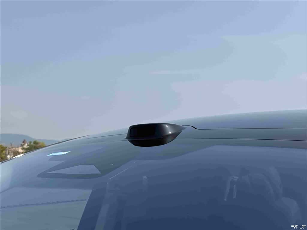 Li Auto i8, 2026 29