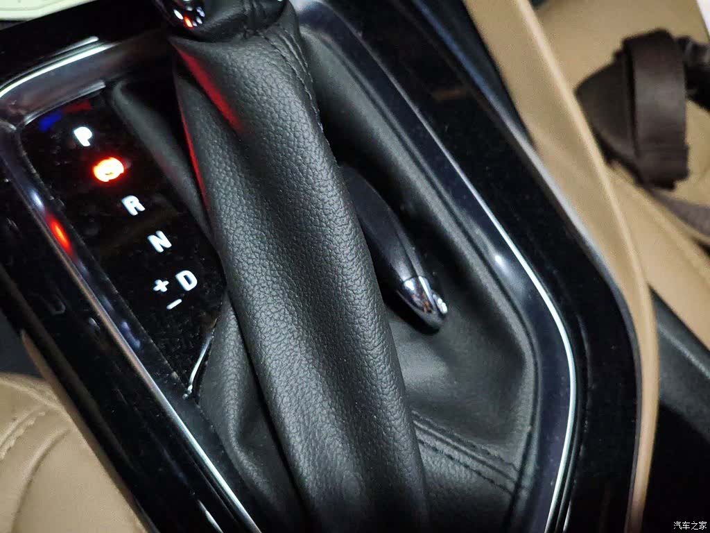 Buick GL6, 2022 9
