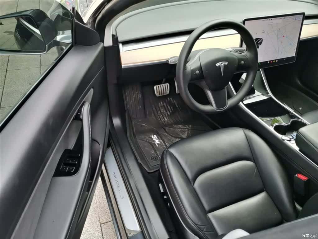 Tesla Model 3, 2019 16