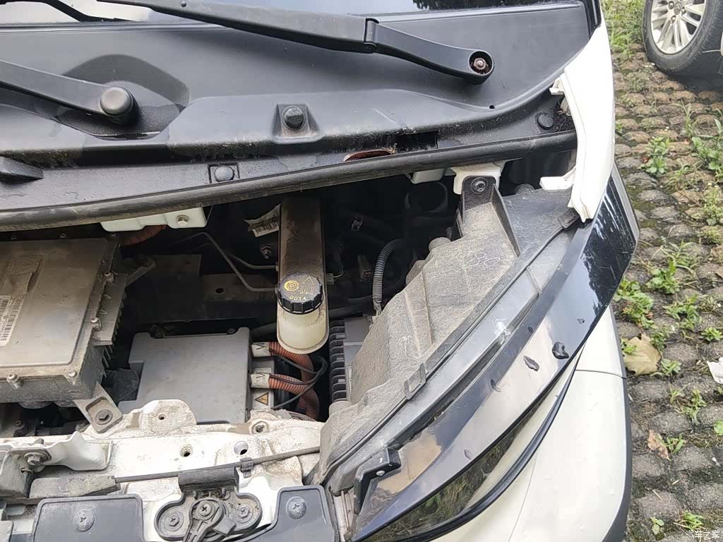 Wuling E100, 2019 23