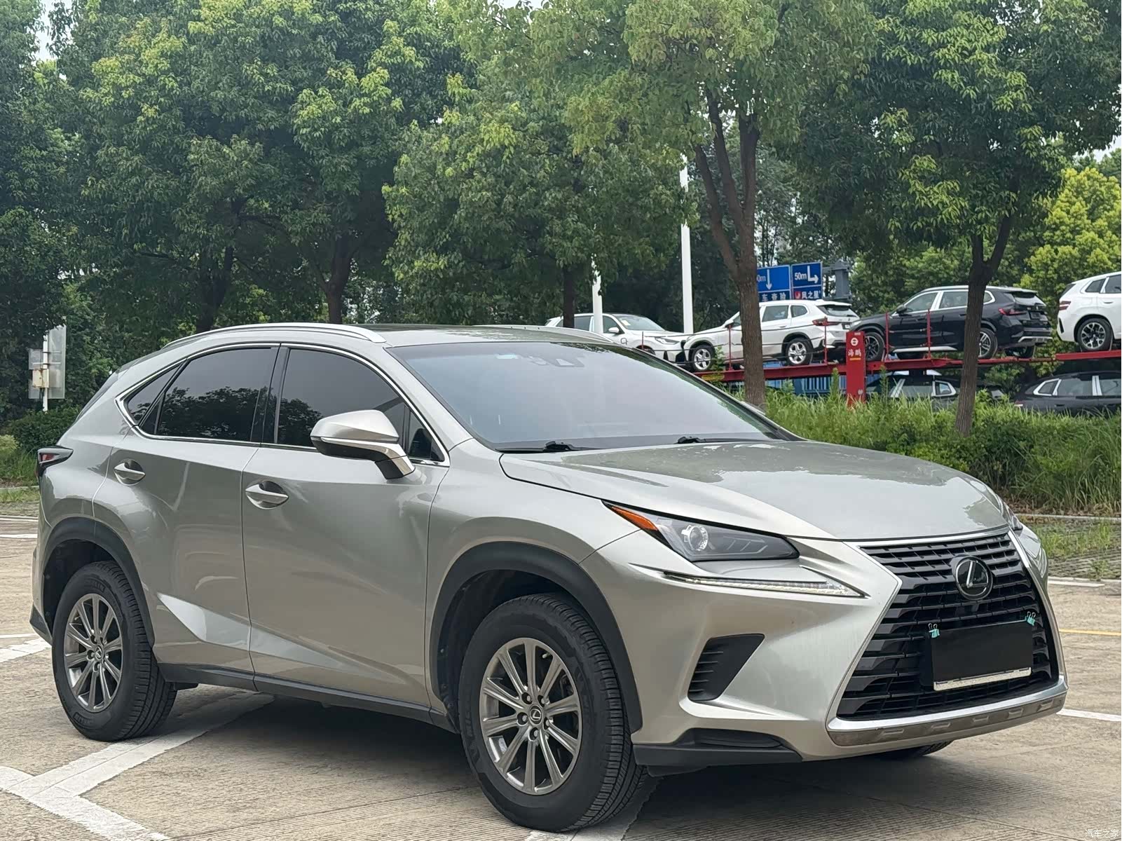 Lexus NX, 2017 3