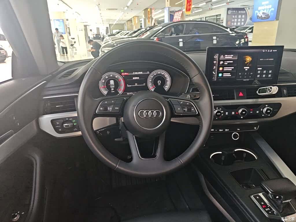 Audi A4L, 2021 11