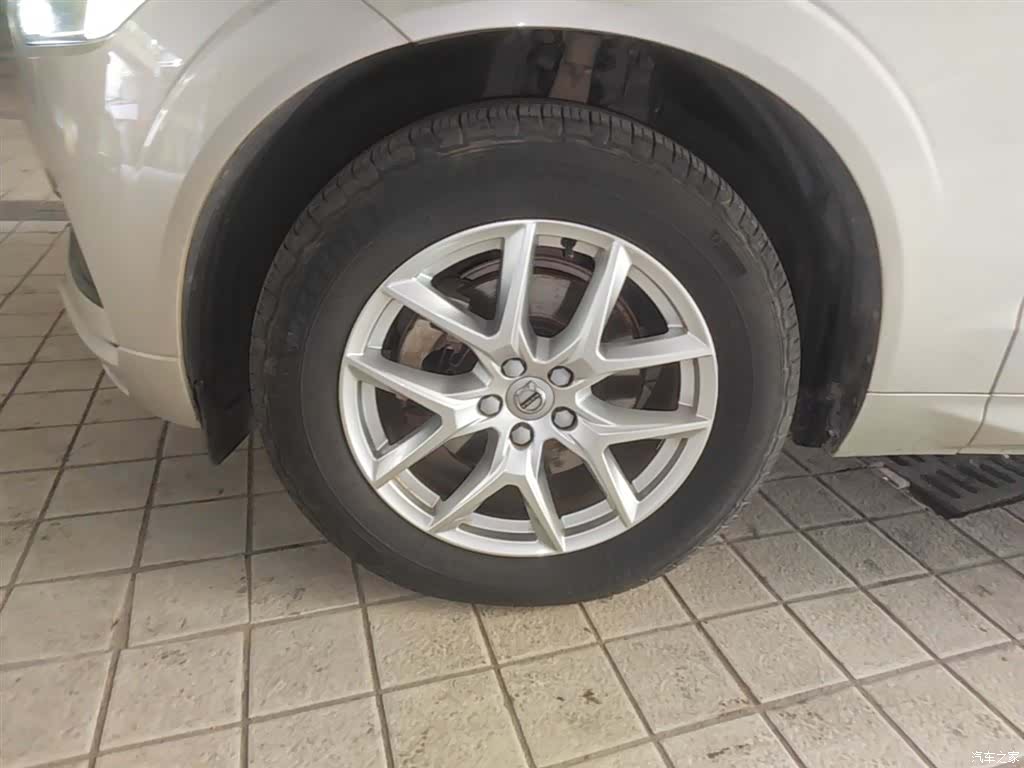 Volvo XC60, 2019 23