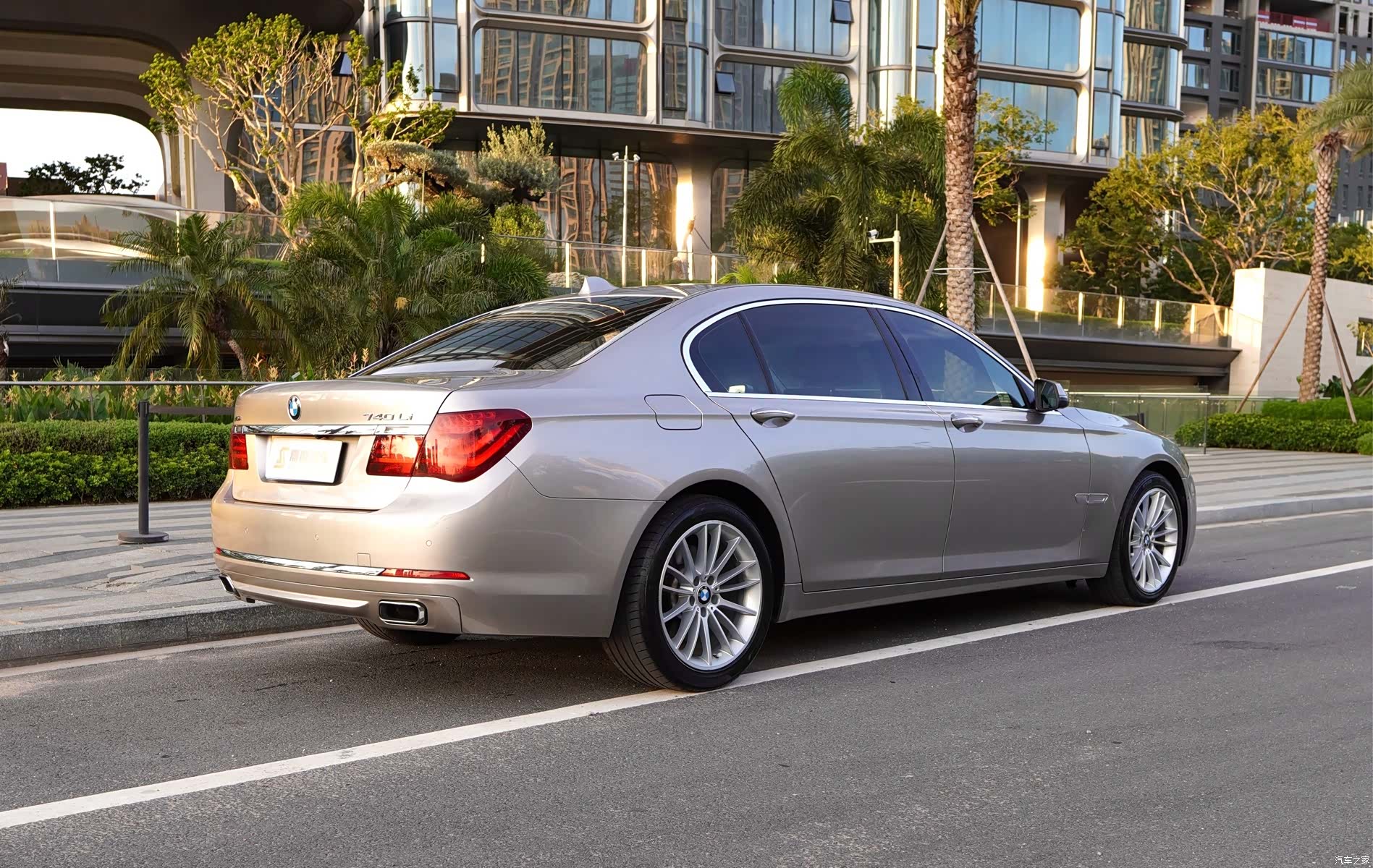 BMW 7 Series, 2014 13
