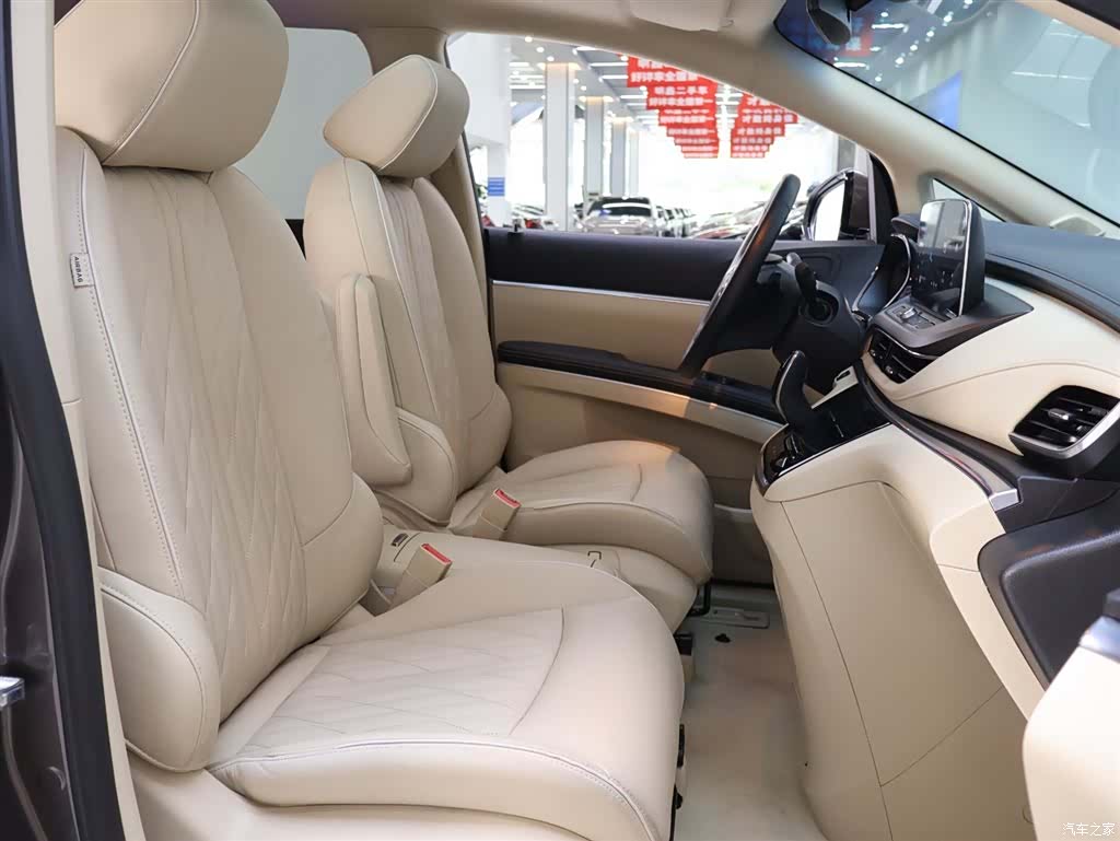 Buick GL8, 2023 20