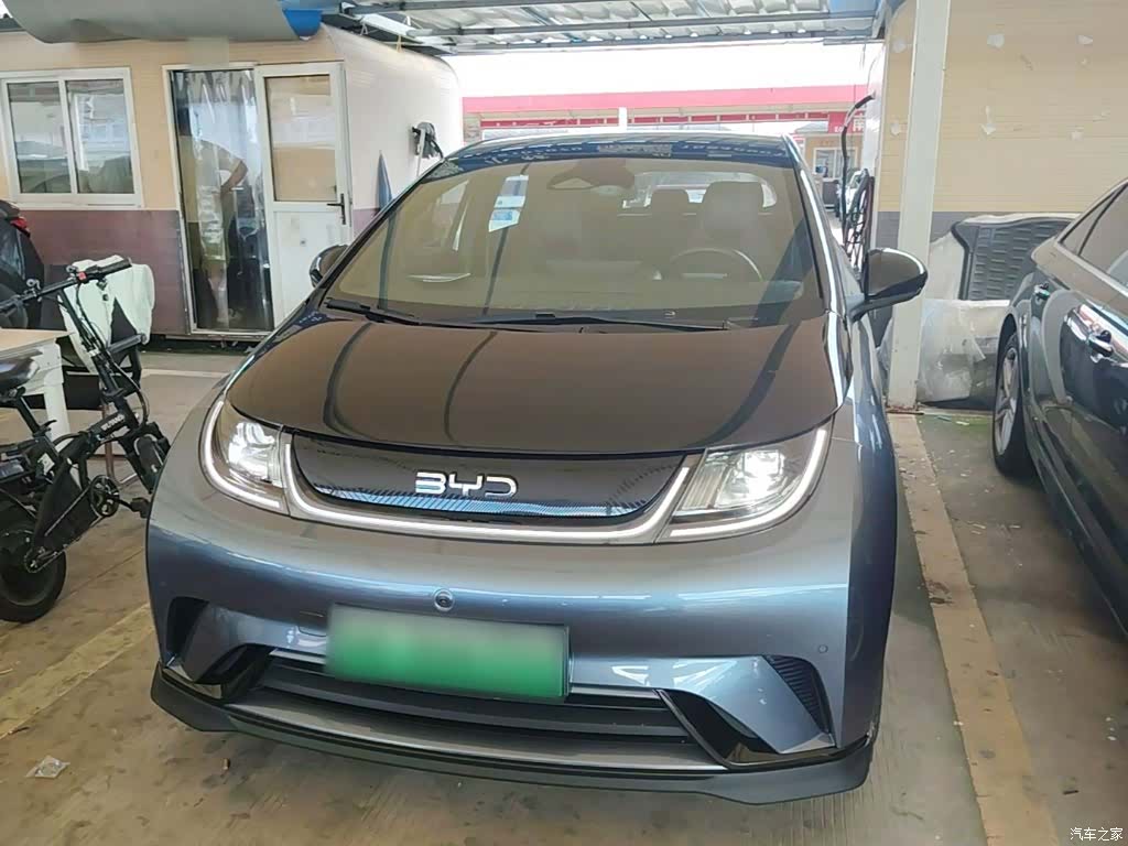 BYD Dolphin, 2023 3