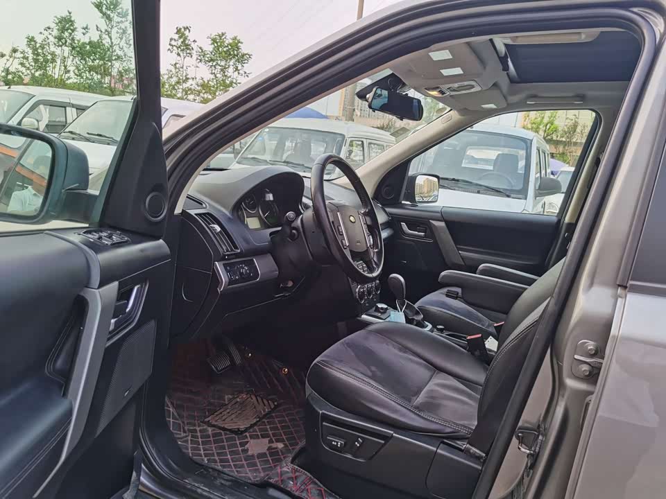 Land Rover Freelander 2