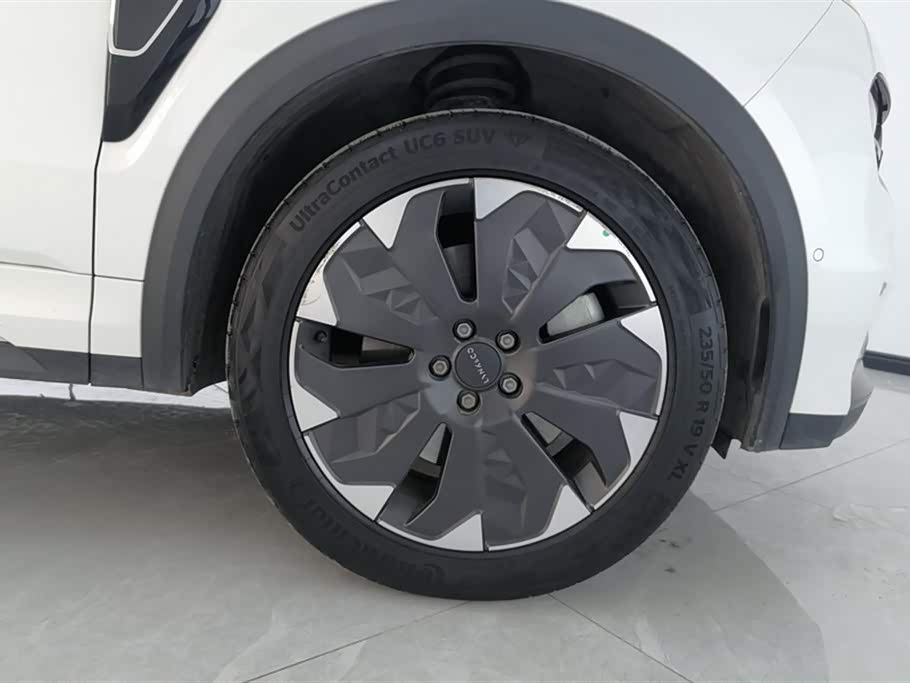 Lynk & Co 05 EM-P Lynk & Co 05 EM-P