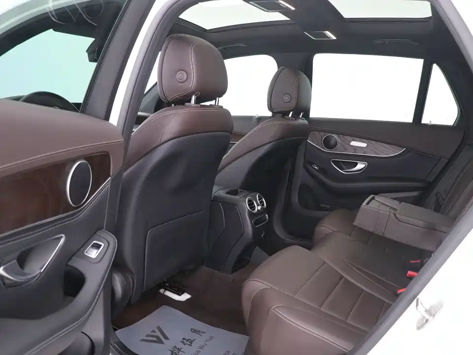 Mercedes-Benz GLC Mercedes-Benz GLC