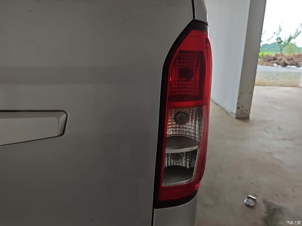 Wuling V, 2018 8
