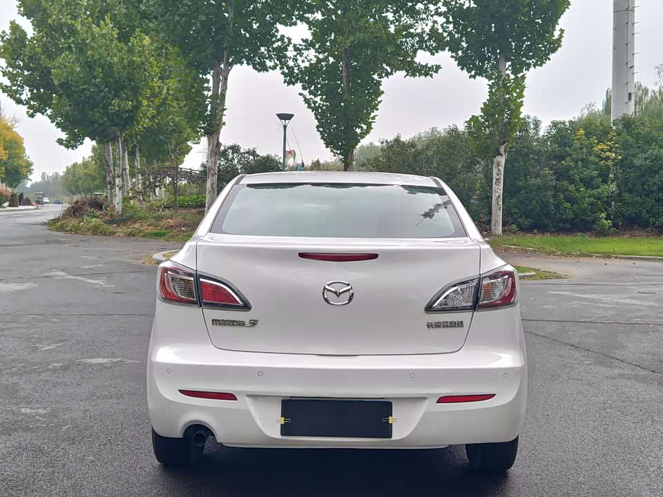Mazda 3 star Cheng